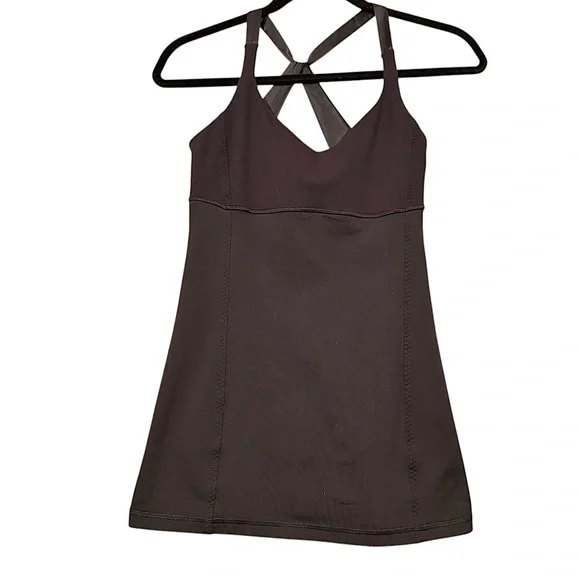 Lululemon Power Y Satin Strap Tank Top Black Size 4 Built-In Bra Yoga Activewear - Picture 1 of 4